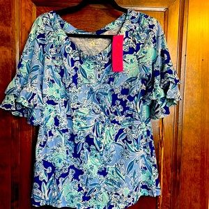 NWT Lilly Pulitzer top size med.